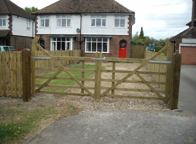 image of a custom gate installation